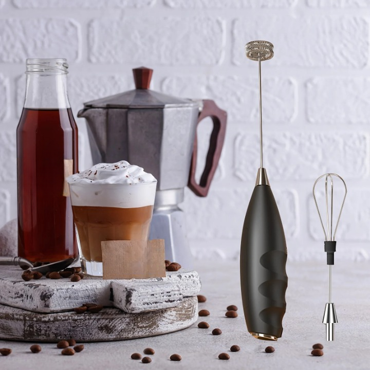 Mousseur de Lait électrique avec cafetière italienne et tasse expresso