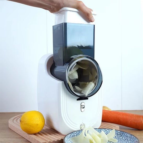 Coupe légumes électrique gain de temps pour la préparation des repas
