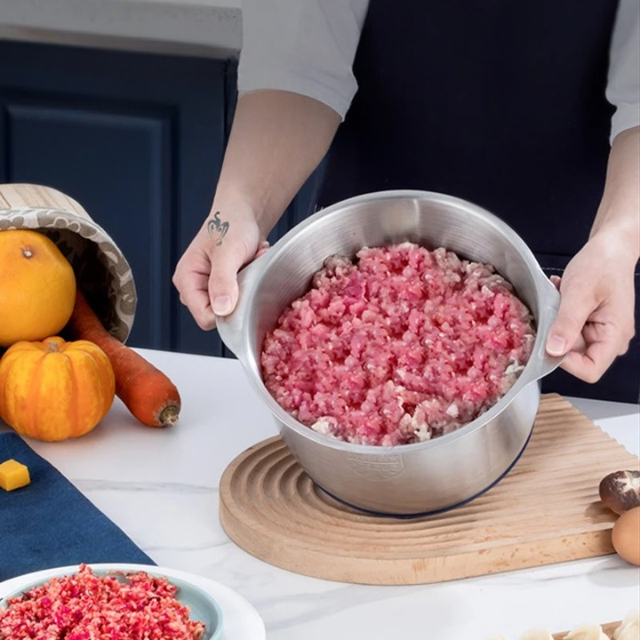 Hachoir a viande electrique professionnel pour viande et legumes
