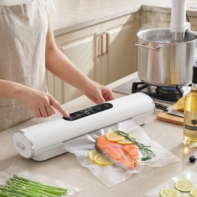Machine sous vide compacte pour cuisine moderne