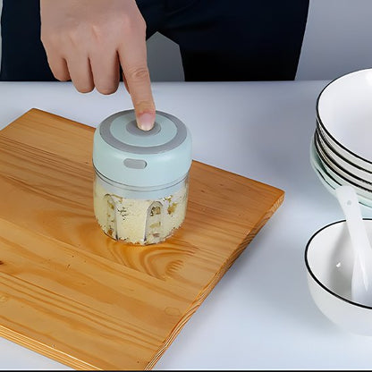 Mini hachoir électrique