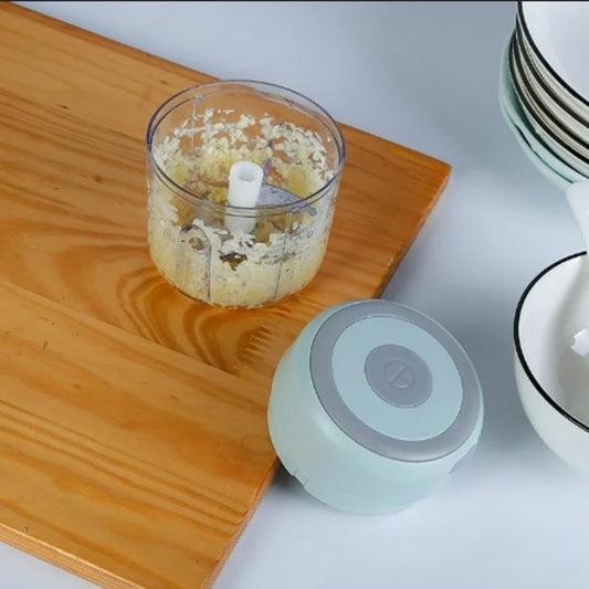 Mini hachoir électrique